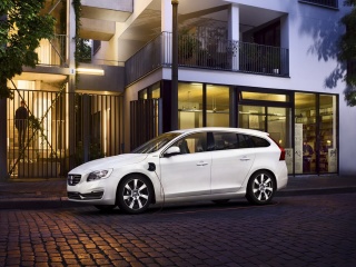 Volvo удвоява производството на хибрида V60